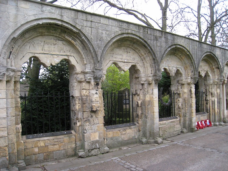 2011 UK England York 0970.jpg - A visit to Newcastle England for a company audit allowed time to visit the city of York. Train rides, train museum, walled city, large churches.